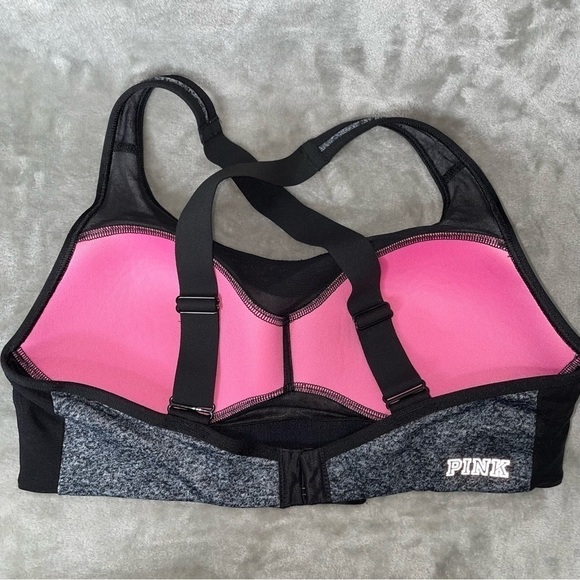 PINK Victoria’s Secret Ultimate Lightly Lined Sports Bra Grey Black Size M - Picture 4 of 8